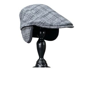 Stetson Plaid Newsboy Cap with Ear Covers Wool Blend Gray Black Small Medium